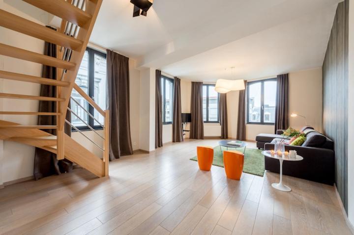 Апартаменты Smartflats Design - Opera Льеж Экстерьер фото