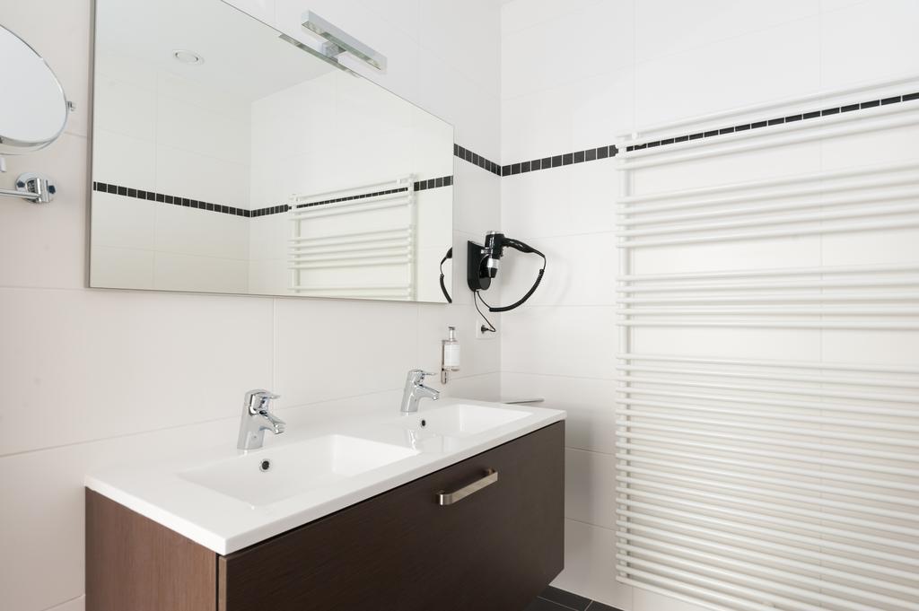 Апартаменты Smartflats Design - Opera Льеж Экстерьер фото
